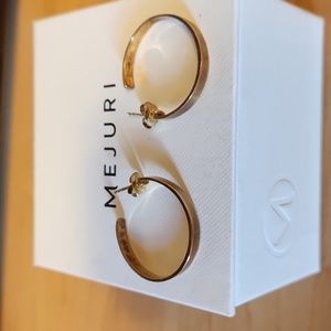 Mejuri boyfriend hoops.